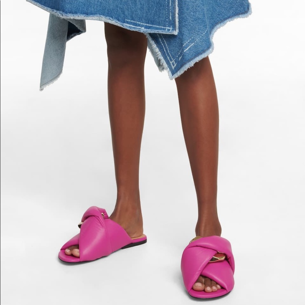 JW Anderson LEATHER CHAIN TWIST FLAT SANDALS Pink - Size 38